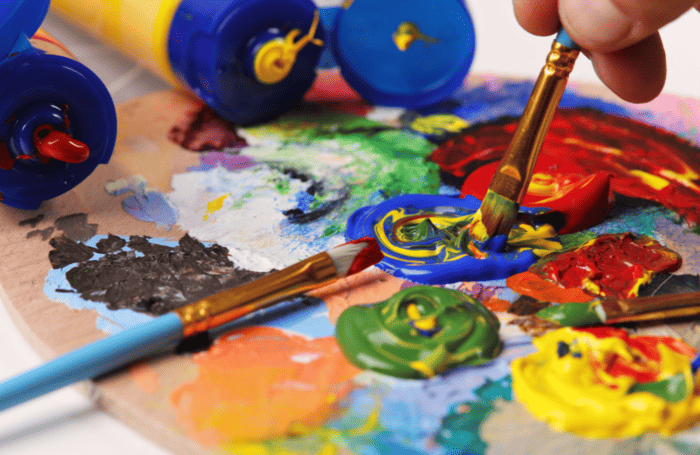 image de l'article Art-thérapie : bienfaits pour les parents et enfants