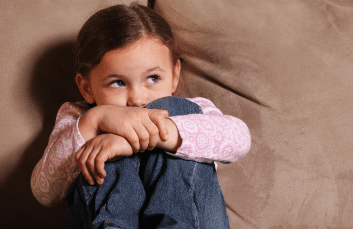 image de l'article Les peurs des enfants à chaque âge : explications et conseils