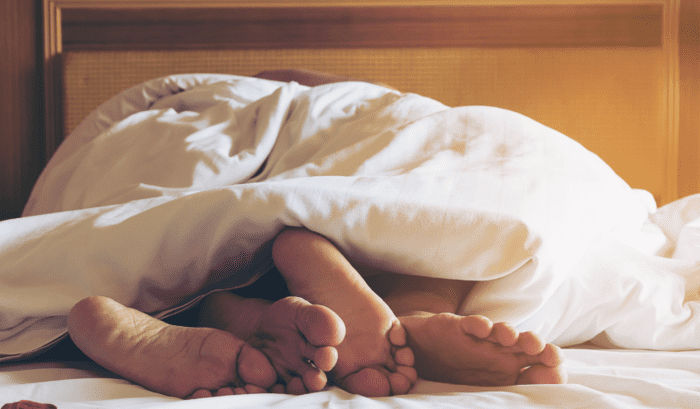 image de l'article Sexualité après bébé : retrouver l’intimité du couple en douceur